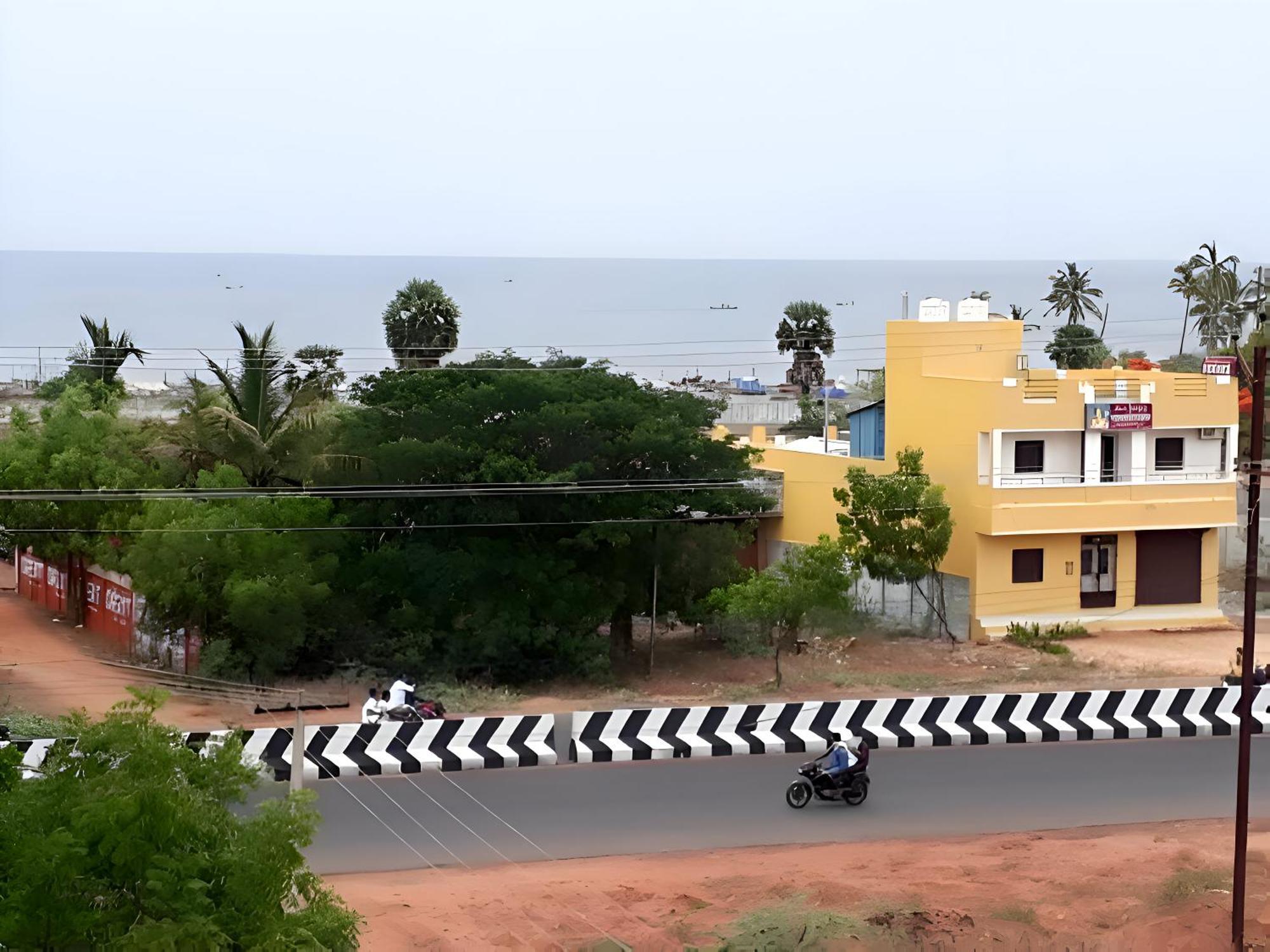 Le Holiday Inn Puducherry Exterior foto